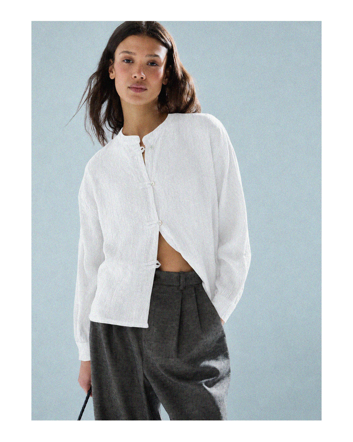Blusa Alamares Delantero Blanca