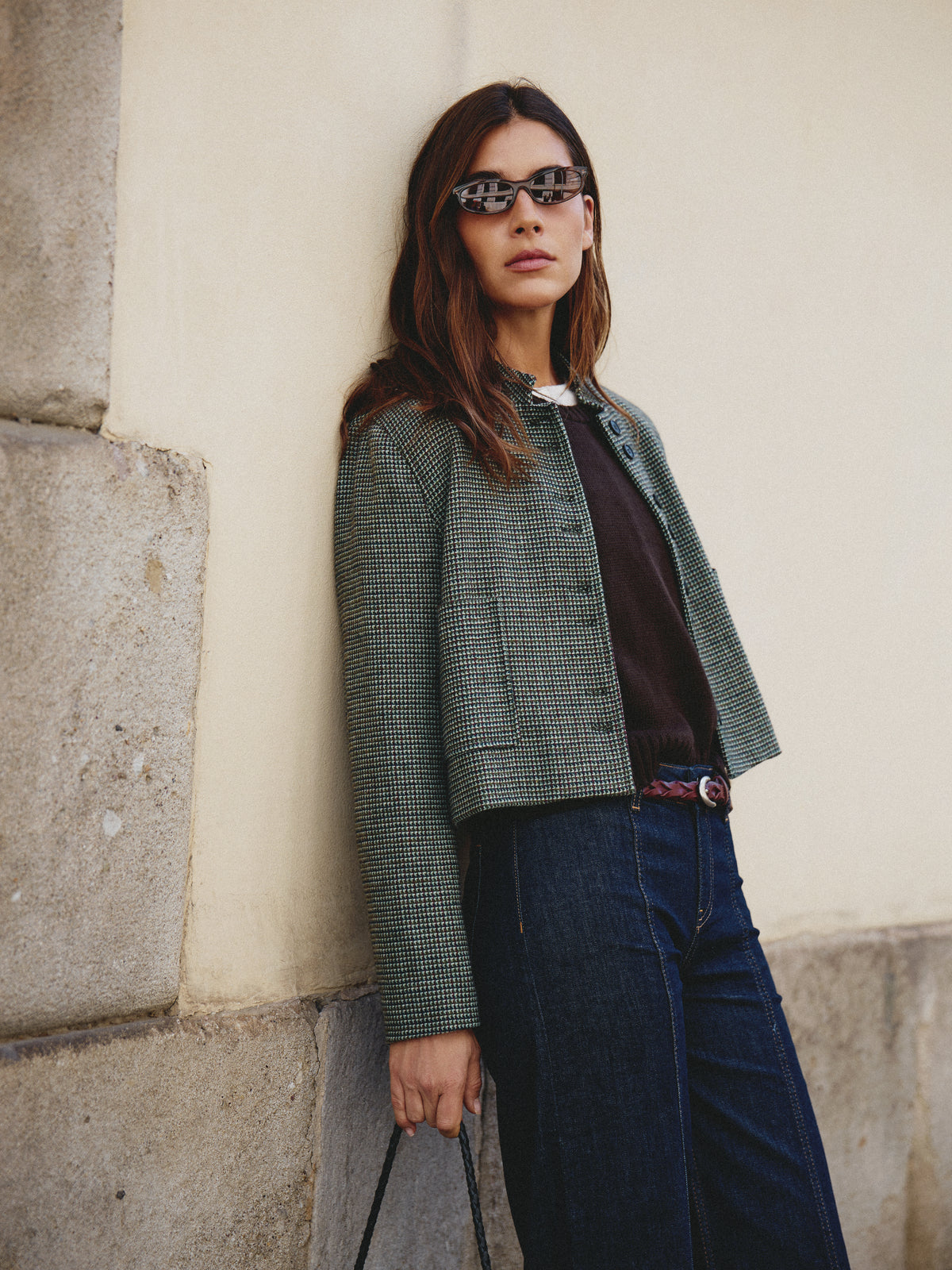 LOOK 001