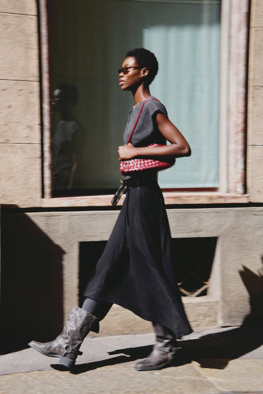 LOOK 002